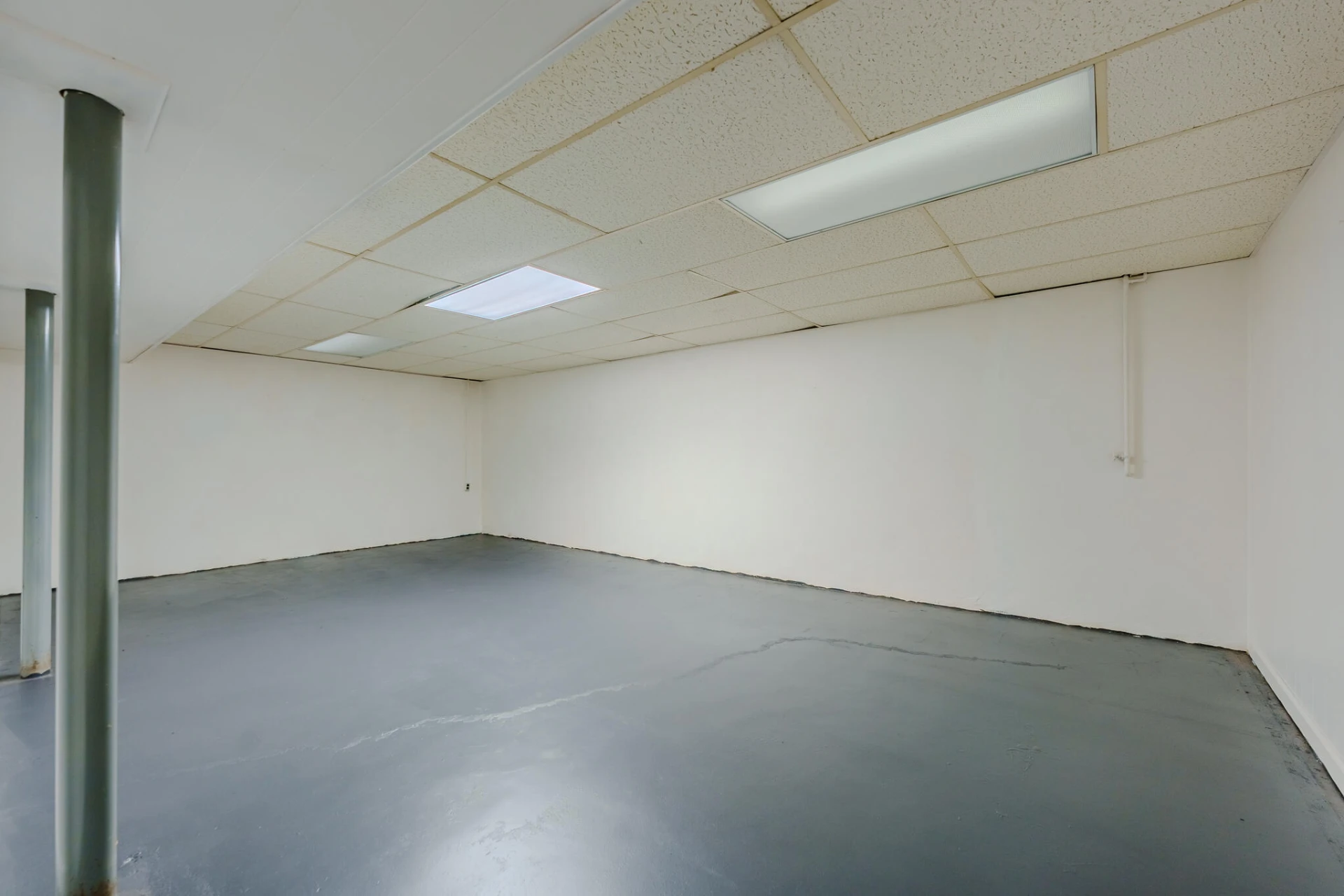 5570 Meadowcrest ST - Photo 38