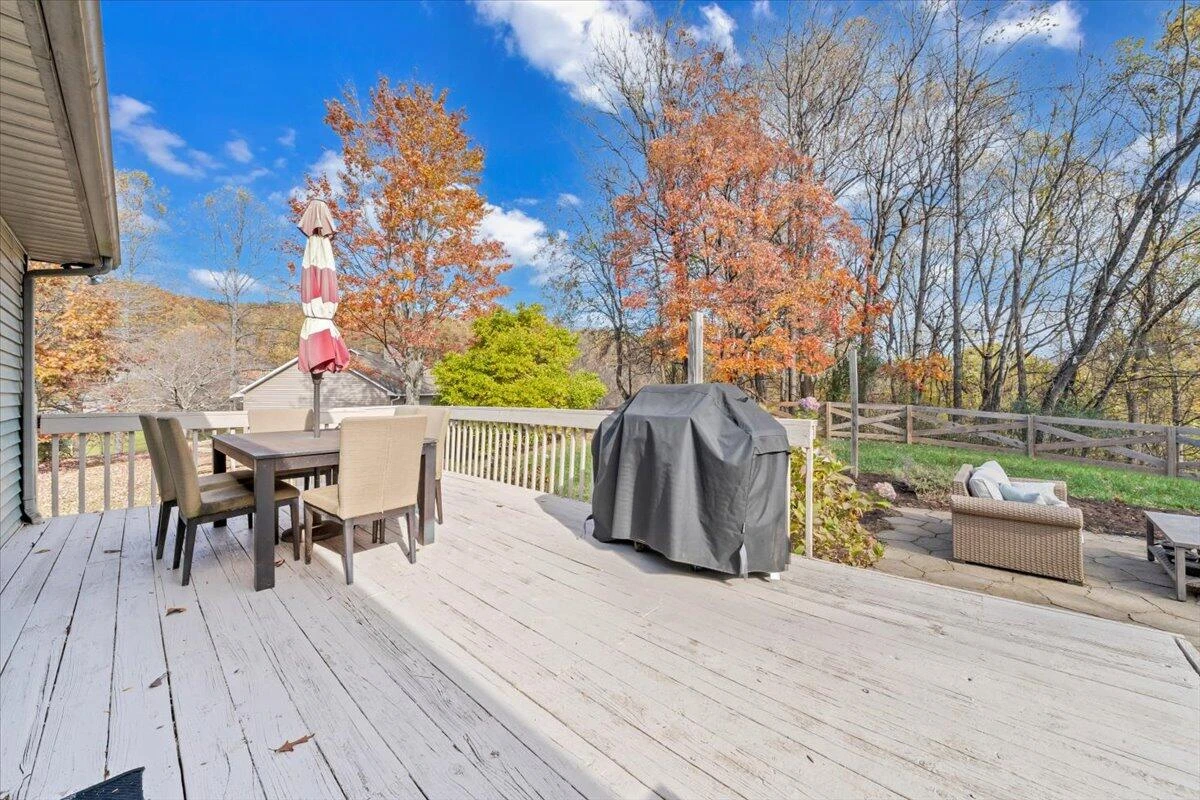 246 White Oak DR - Photo 38