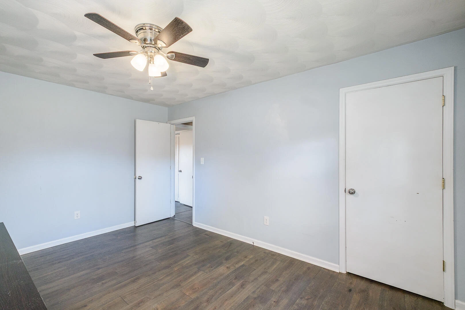 2612 Tulip LN - Photo 27
