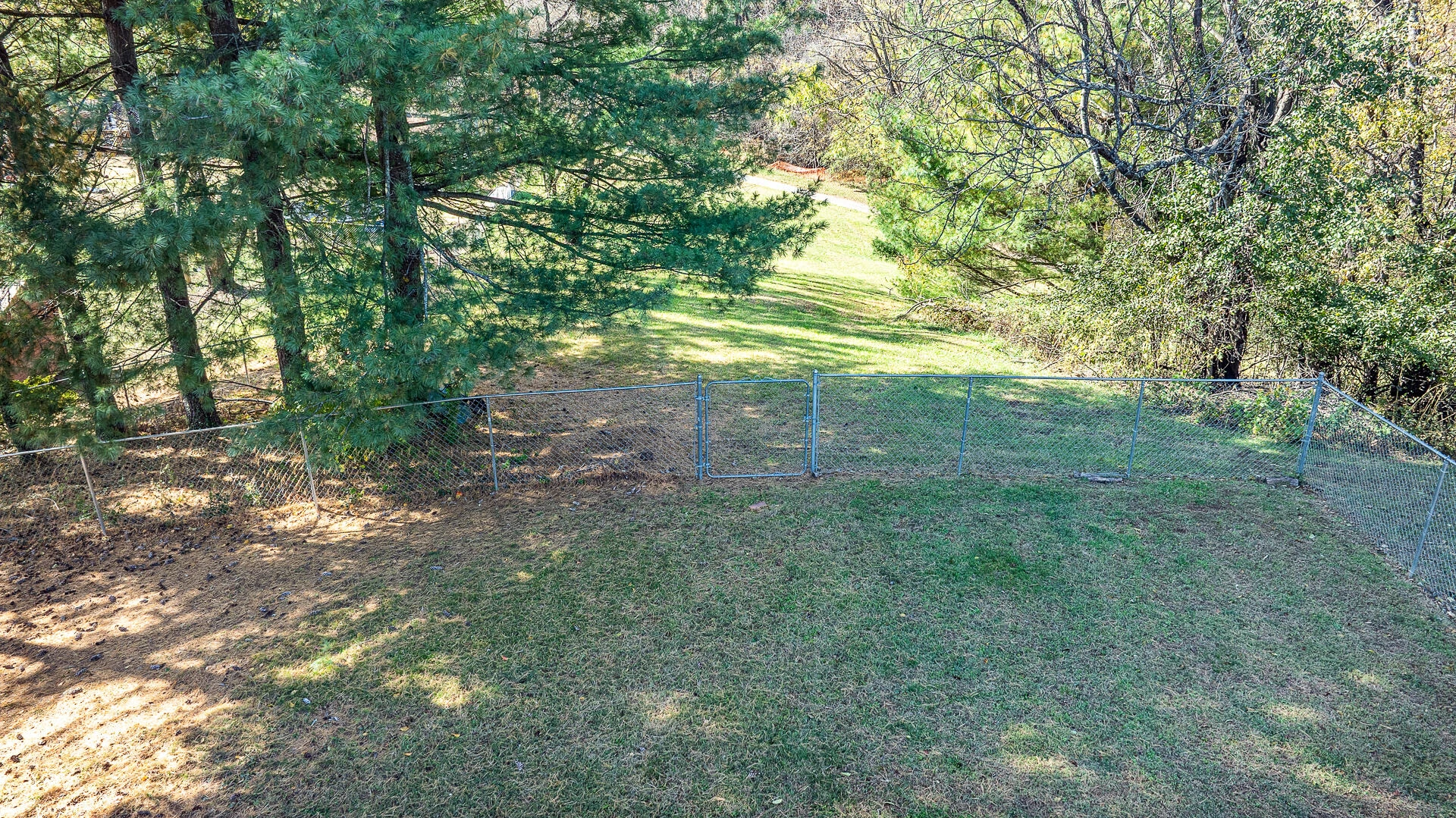 2612 Tulip LN - Photo 33