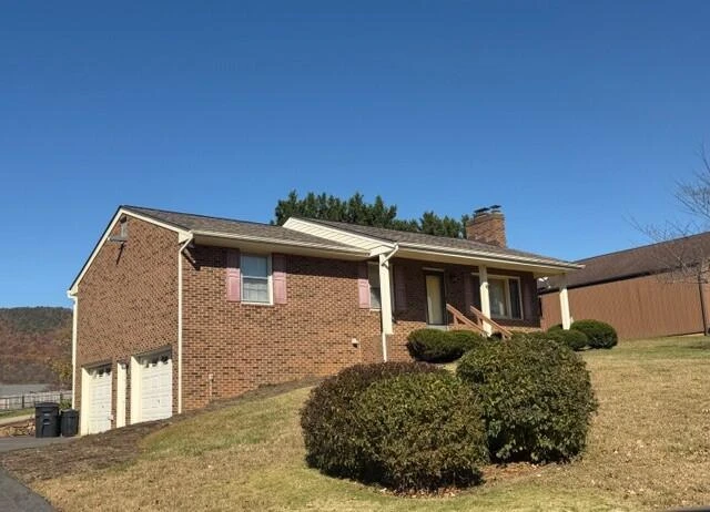 5030 Jonathan LN - Photo 2