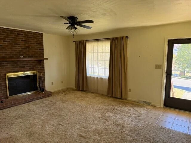 5030 Jonathan LN - Photo 3
