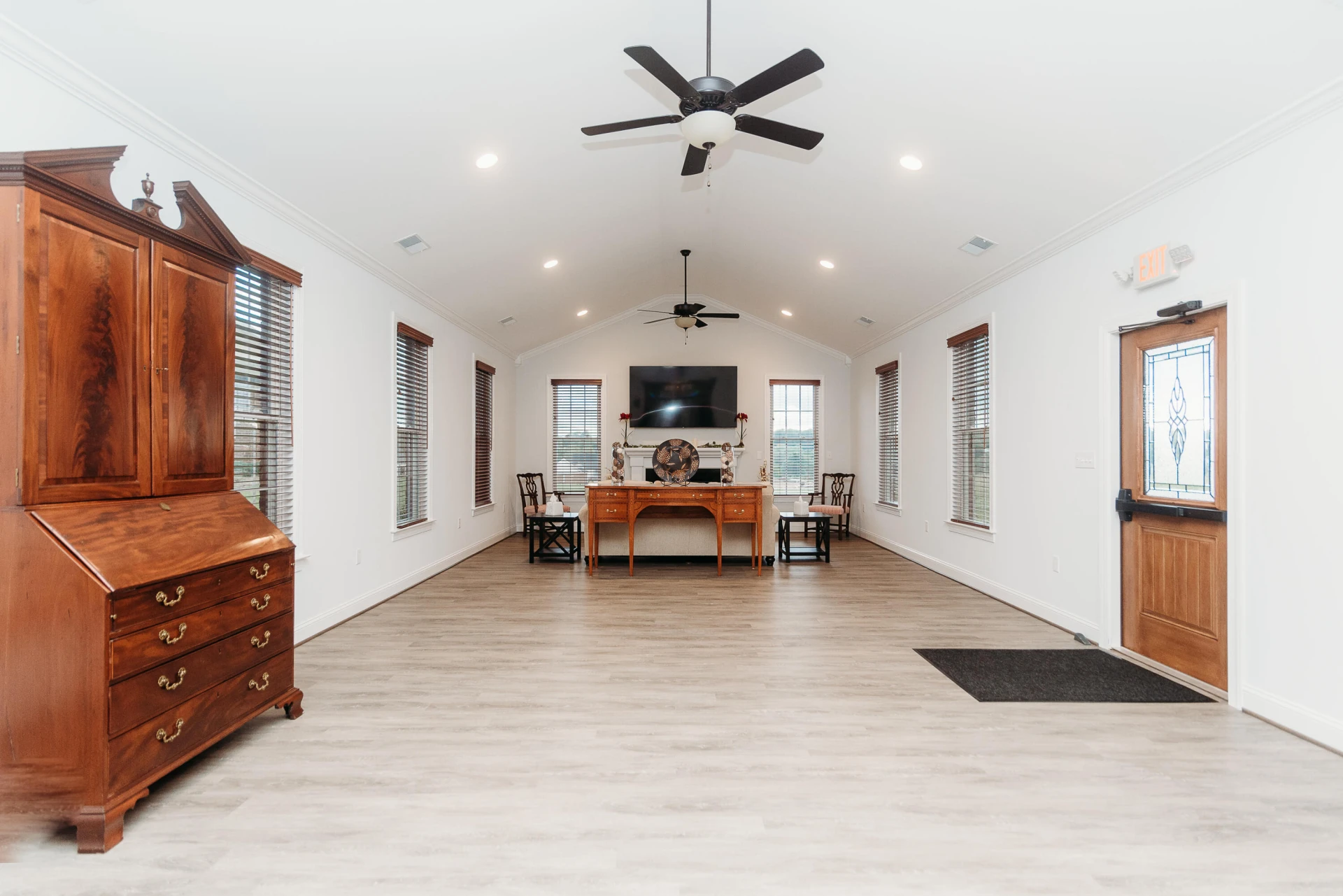 180 Villa Oak CIR - Photo 43