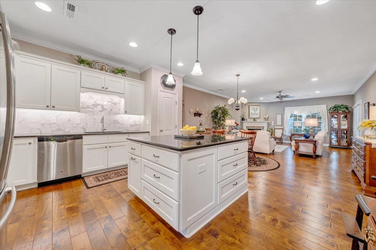 5603 Rockbridge CT - Photo 19