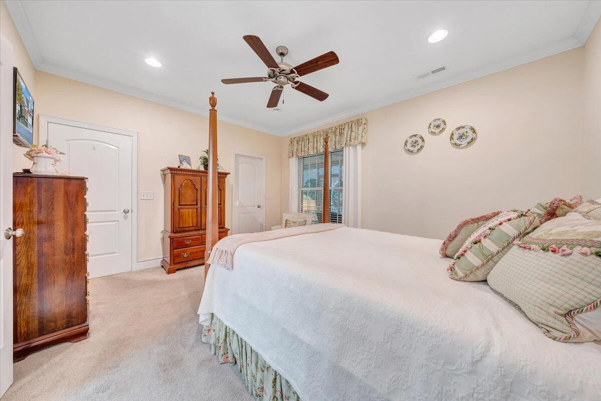 5603 Rockbridge CT - Photo 32