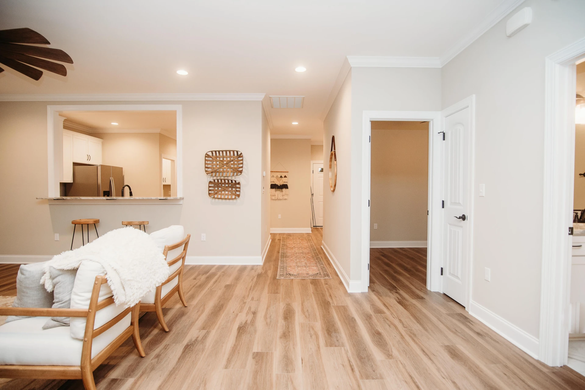 182 Villa Oak CIR - Photo 9