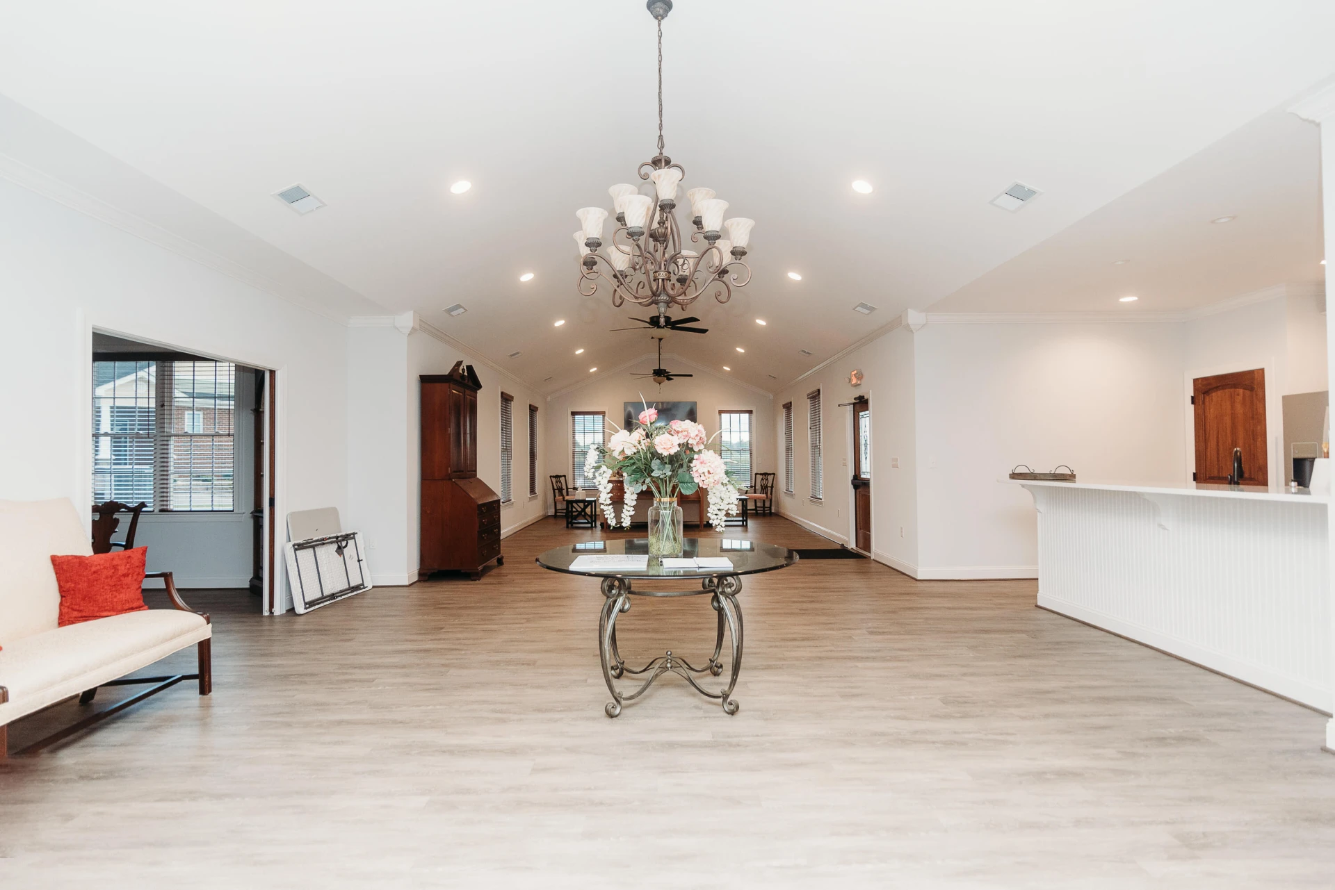 147 Villa Oak CIR - Photo 41