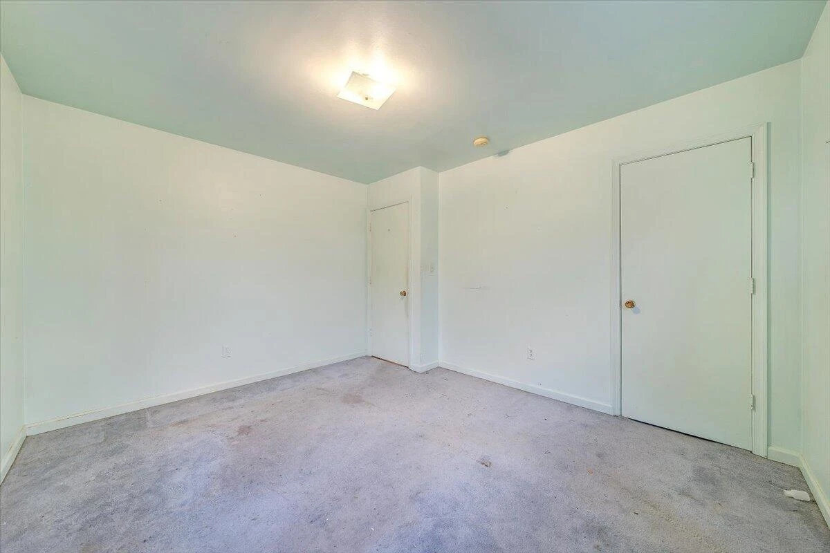 1615 Lonna DR NW - Photo 31