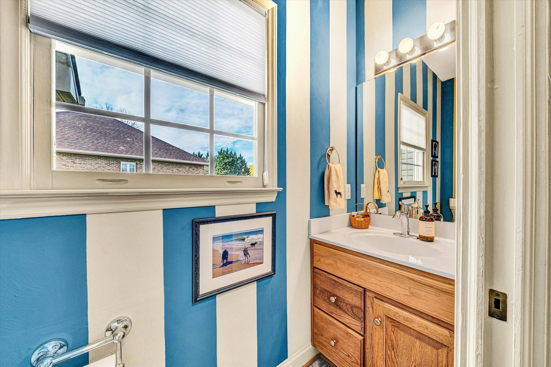3723 Renfield DR - Photo 17