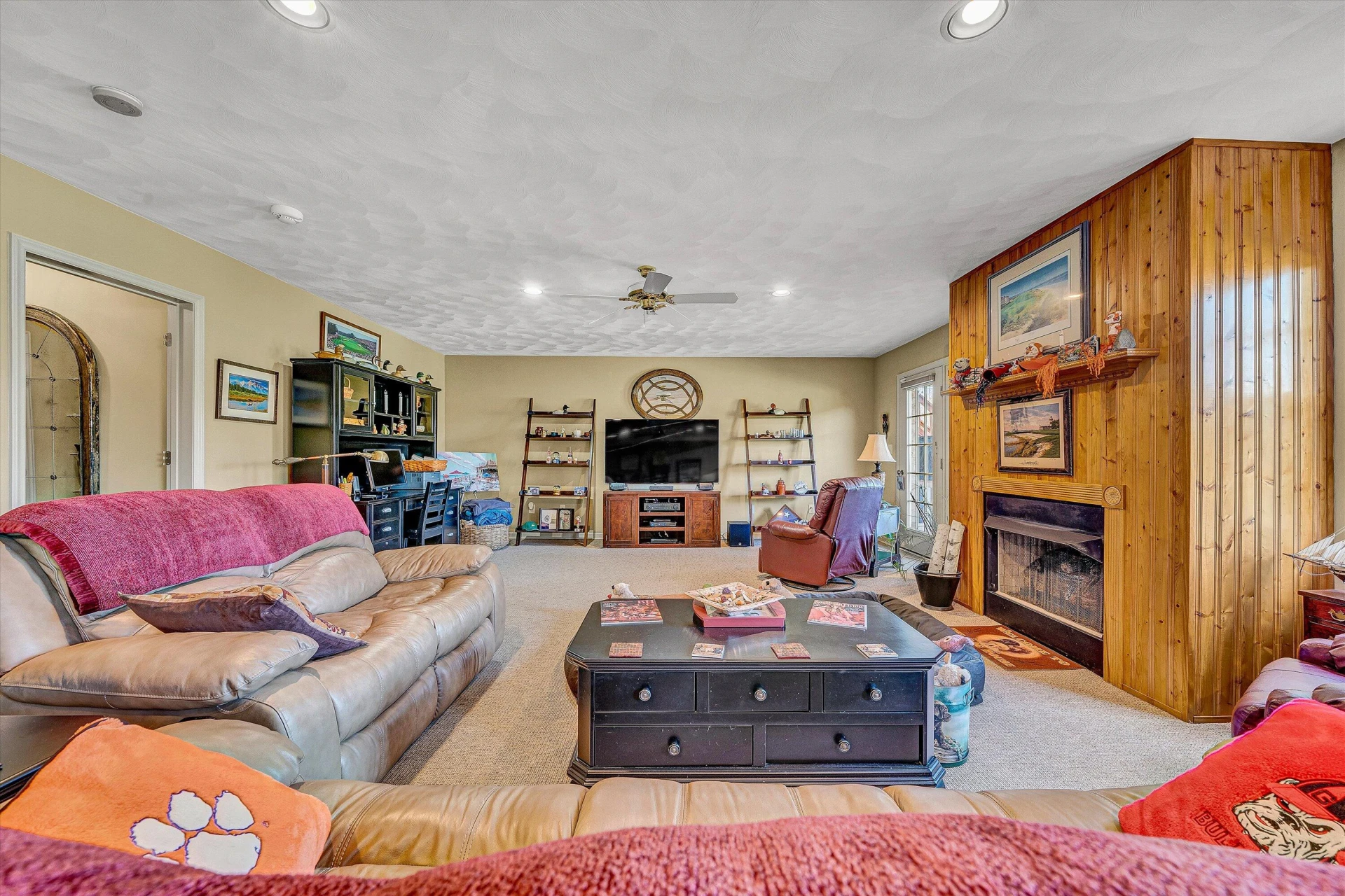 3723 Renfield DR - Photo 30