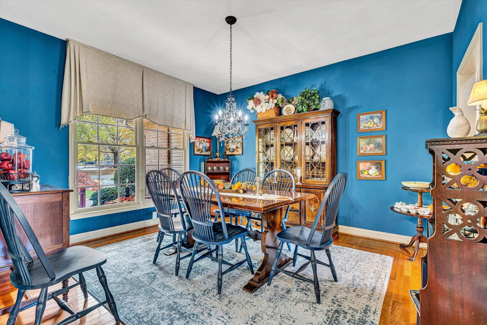 3723 Renfield DR - Photo 6