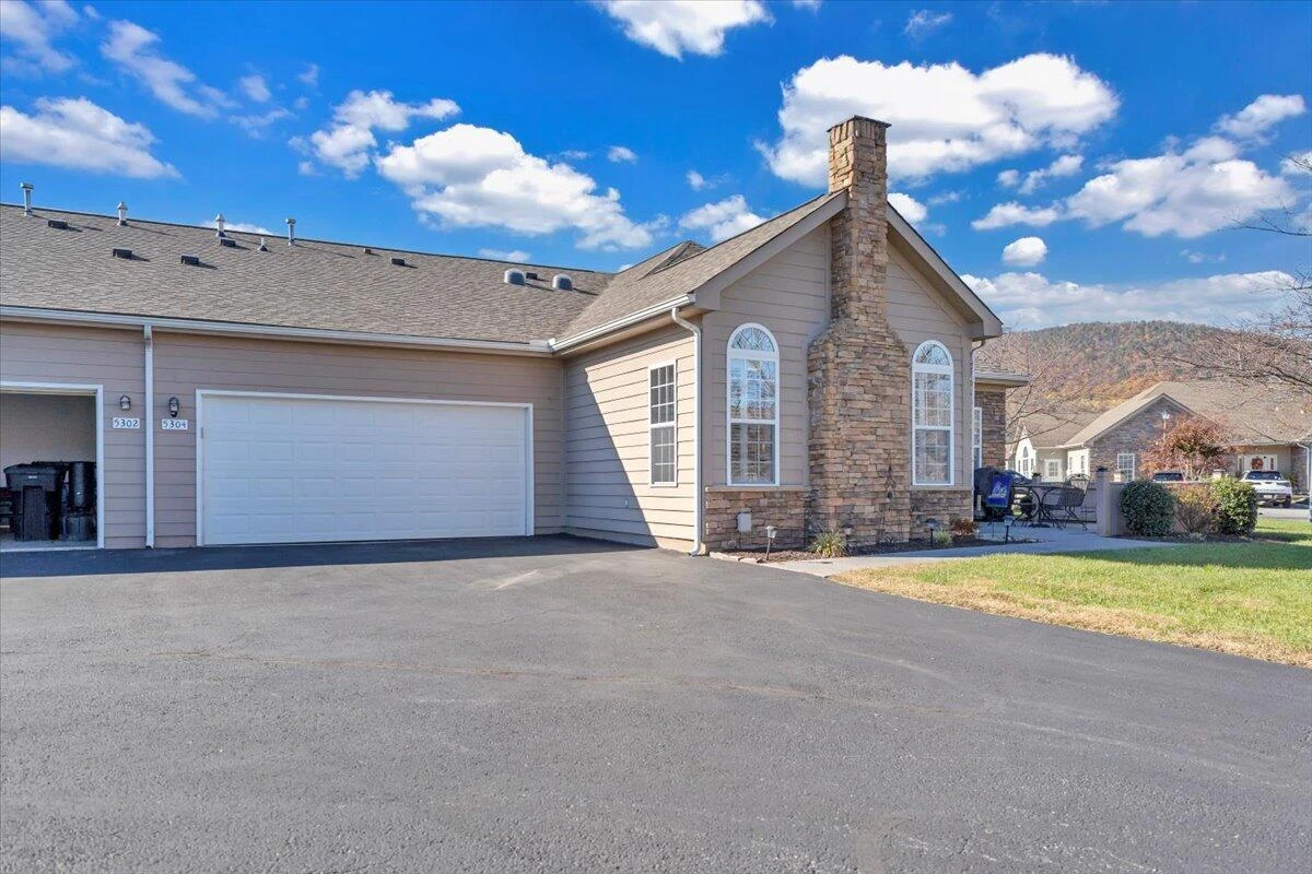 5304 Orchard Villas CIR - Photo 38