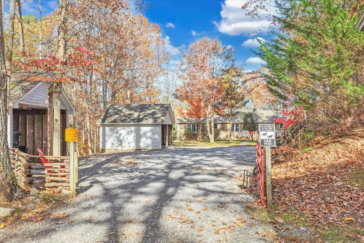 6548 Goodview RD - Photo 60