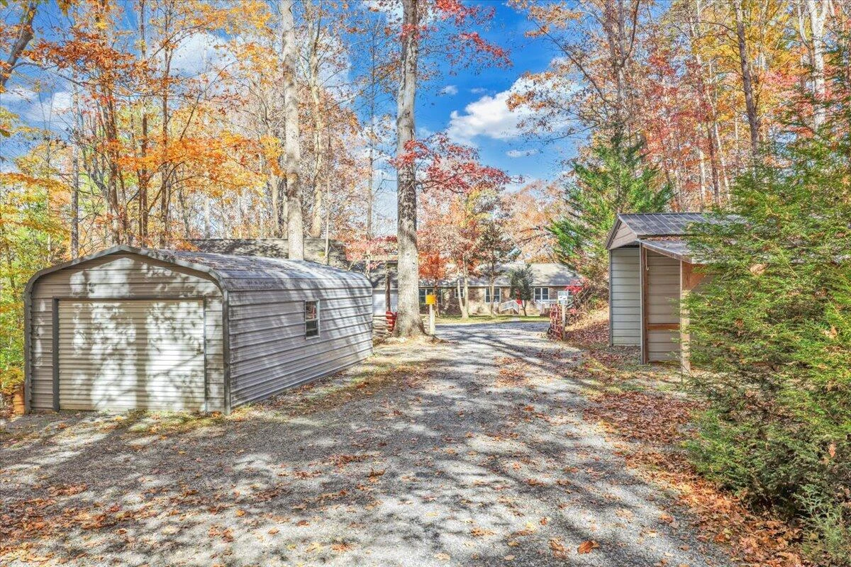 6548 Goodview RD - Photo 61