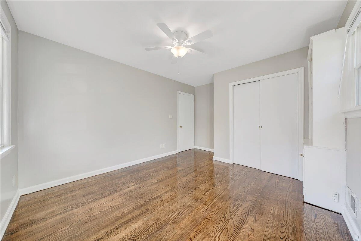3041 Timberlane AVE - Photo 20