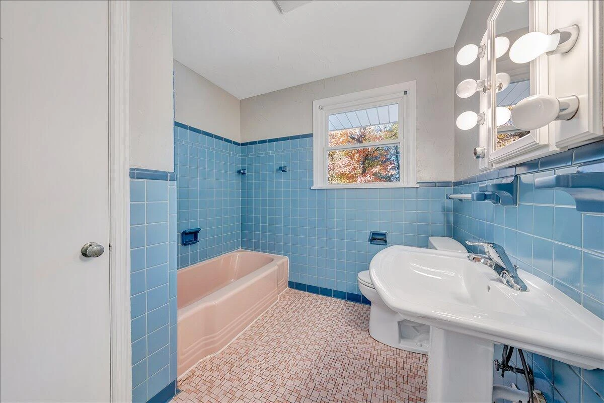 3041 Timberlane AVE - Photo 21