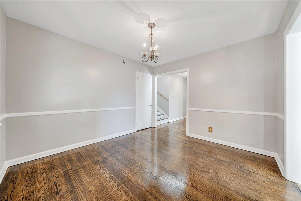 3041 Timberlane AVE - Photo 9