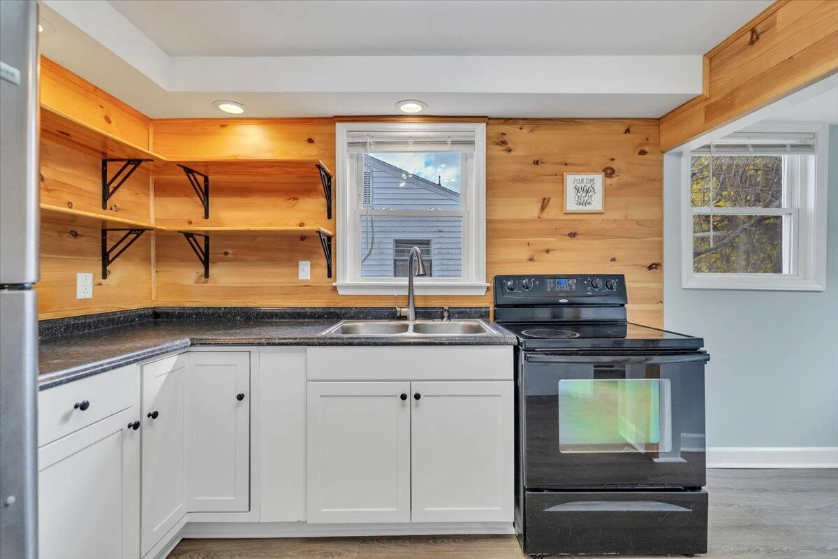 216 Bowman AVE - Photo 10