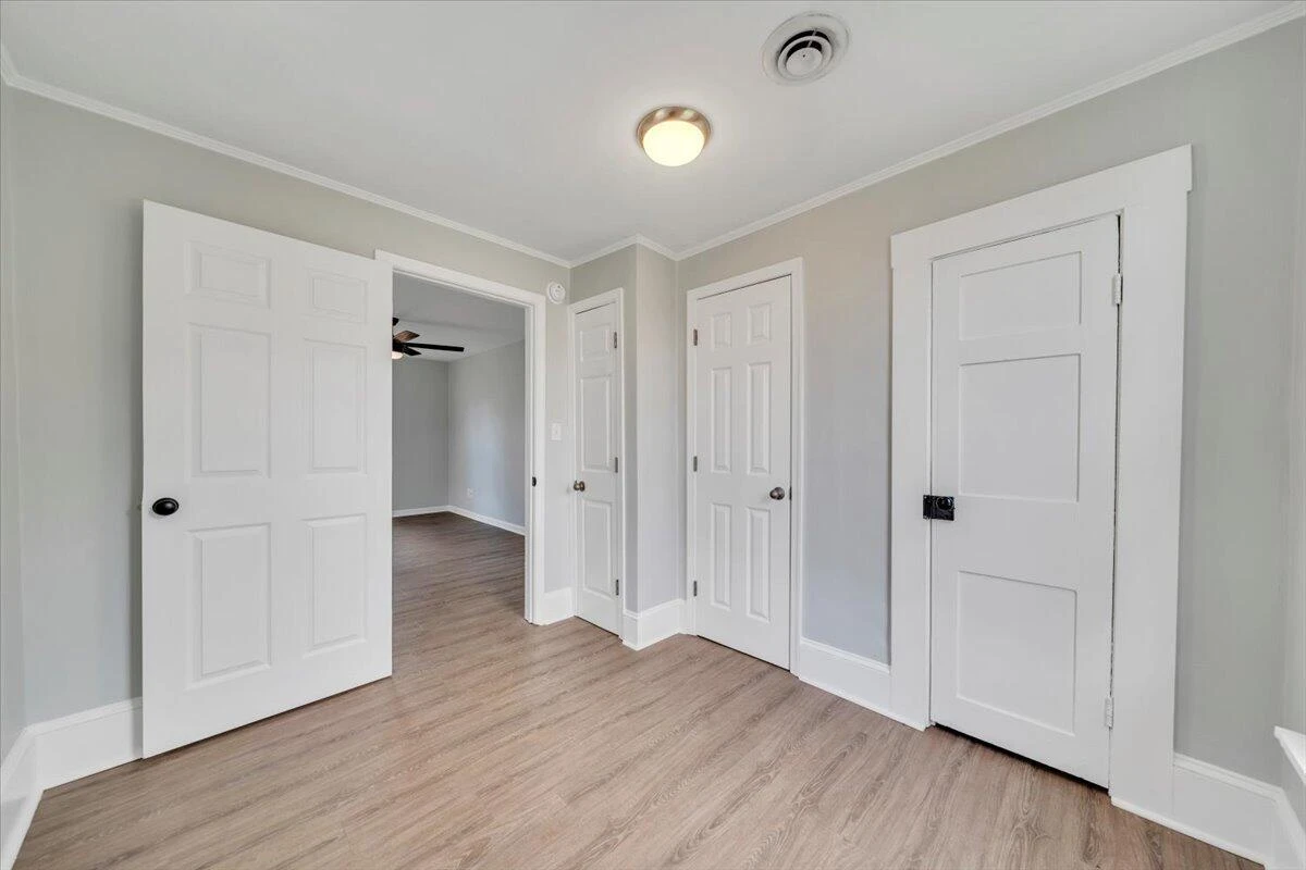 216 Bowman AVE - Photo 17