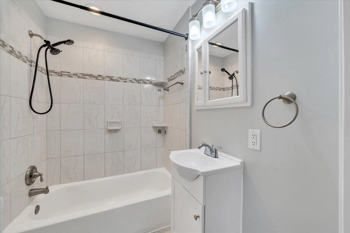 216 Bowman AVE - Photo 22