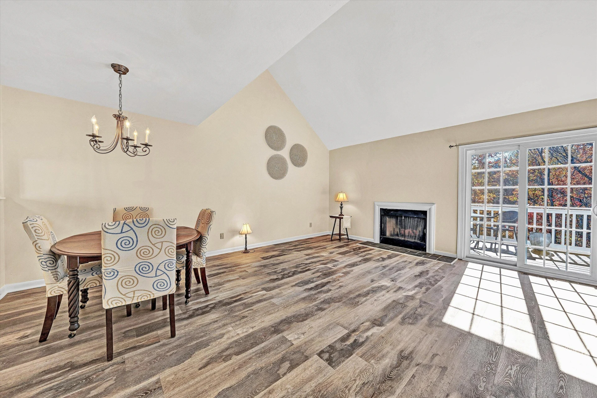 3018 Winterberry DR - Photo 13