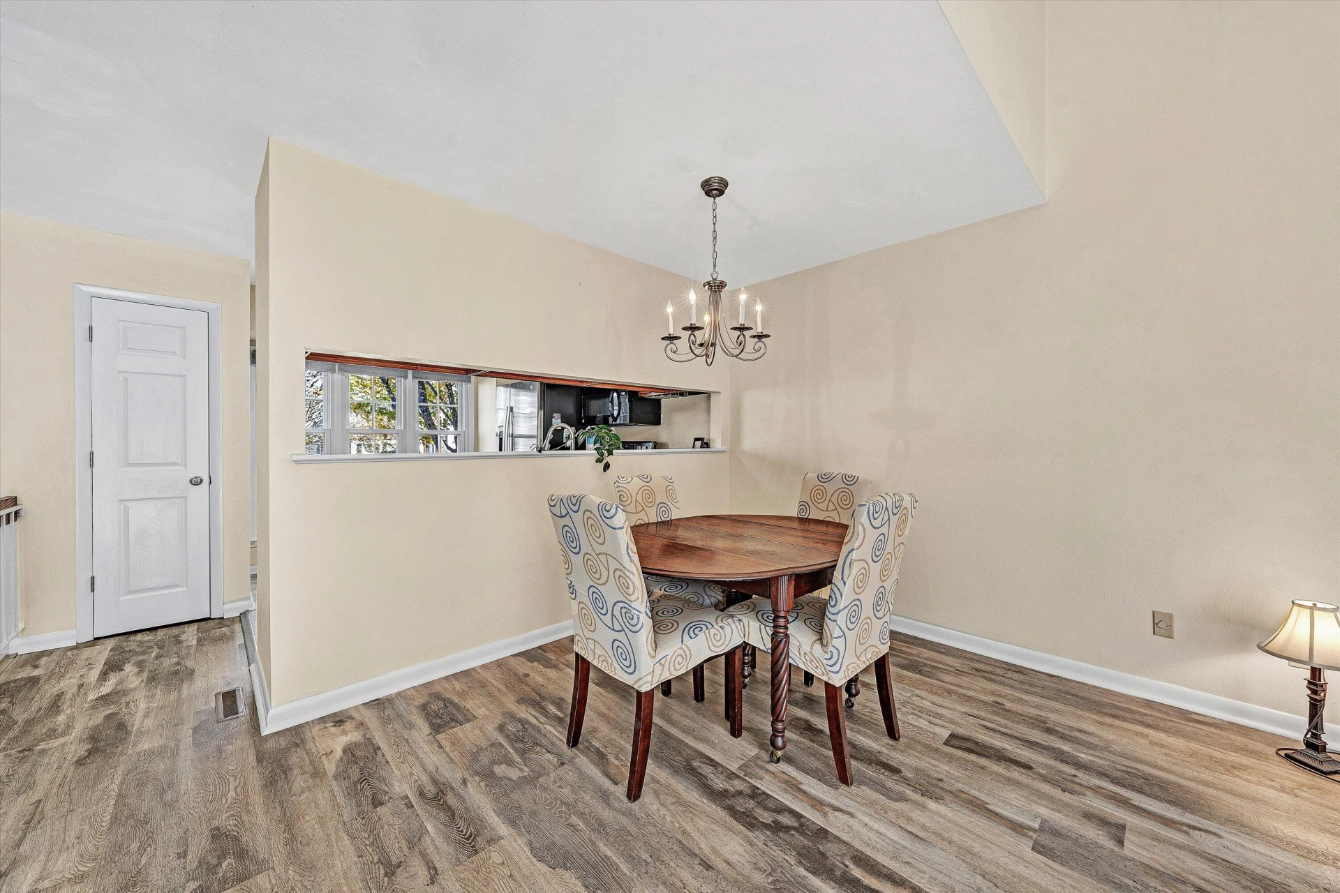 3018 Winterberry DR - Photo 14