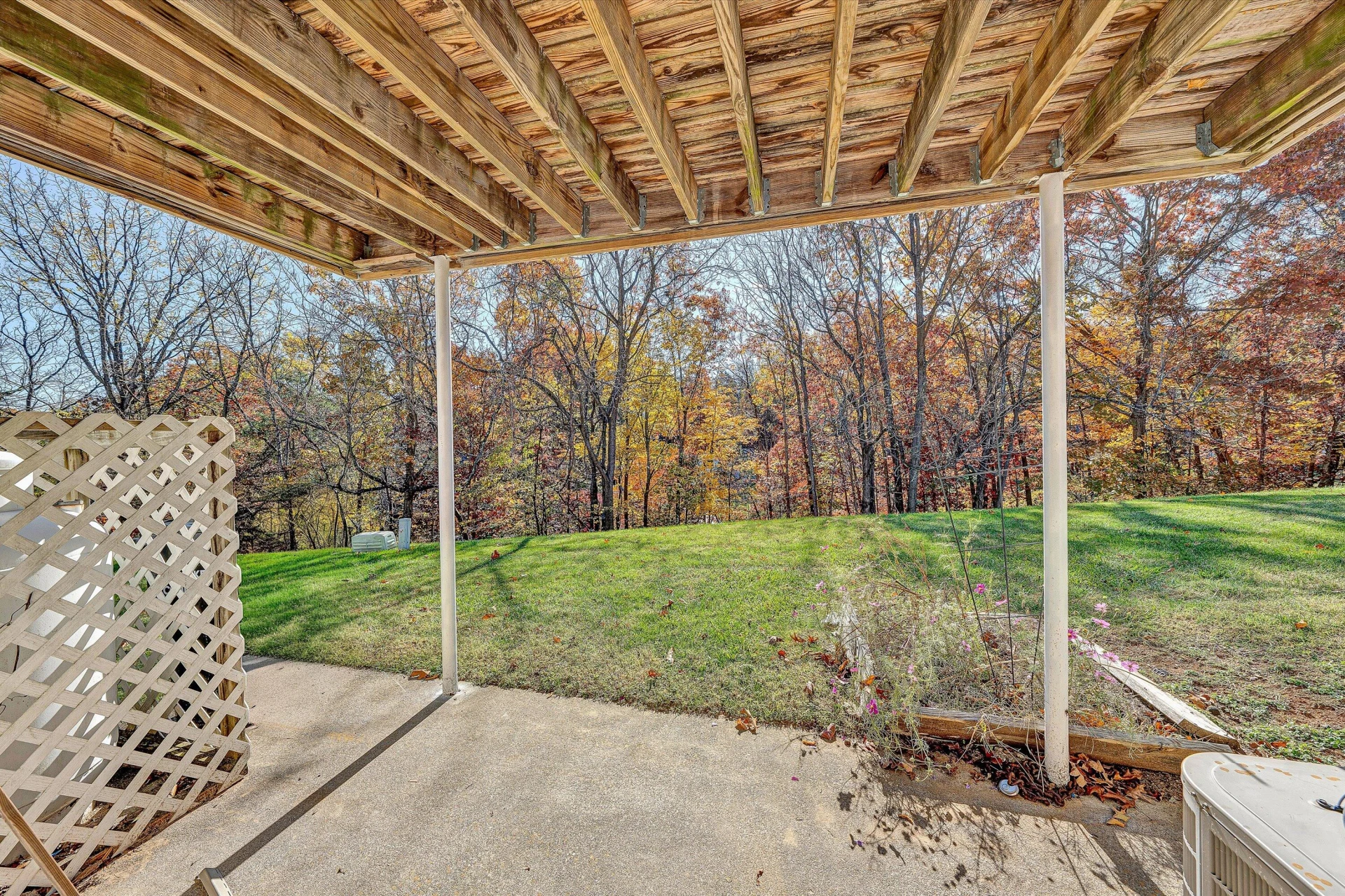 3018 Winterberry DR - Photo 31