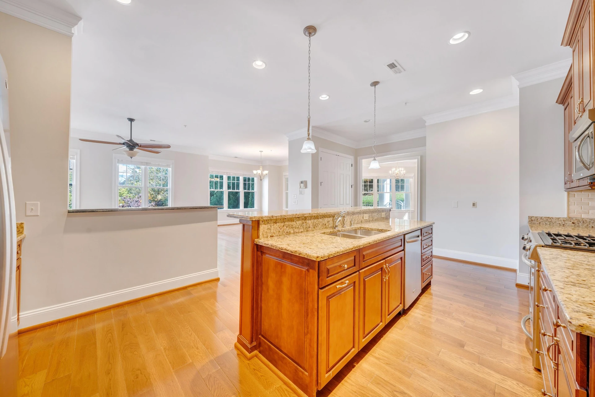 2125 Yellow Mountain RD #203 - Photo 37