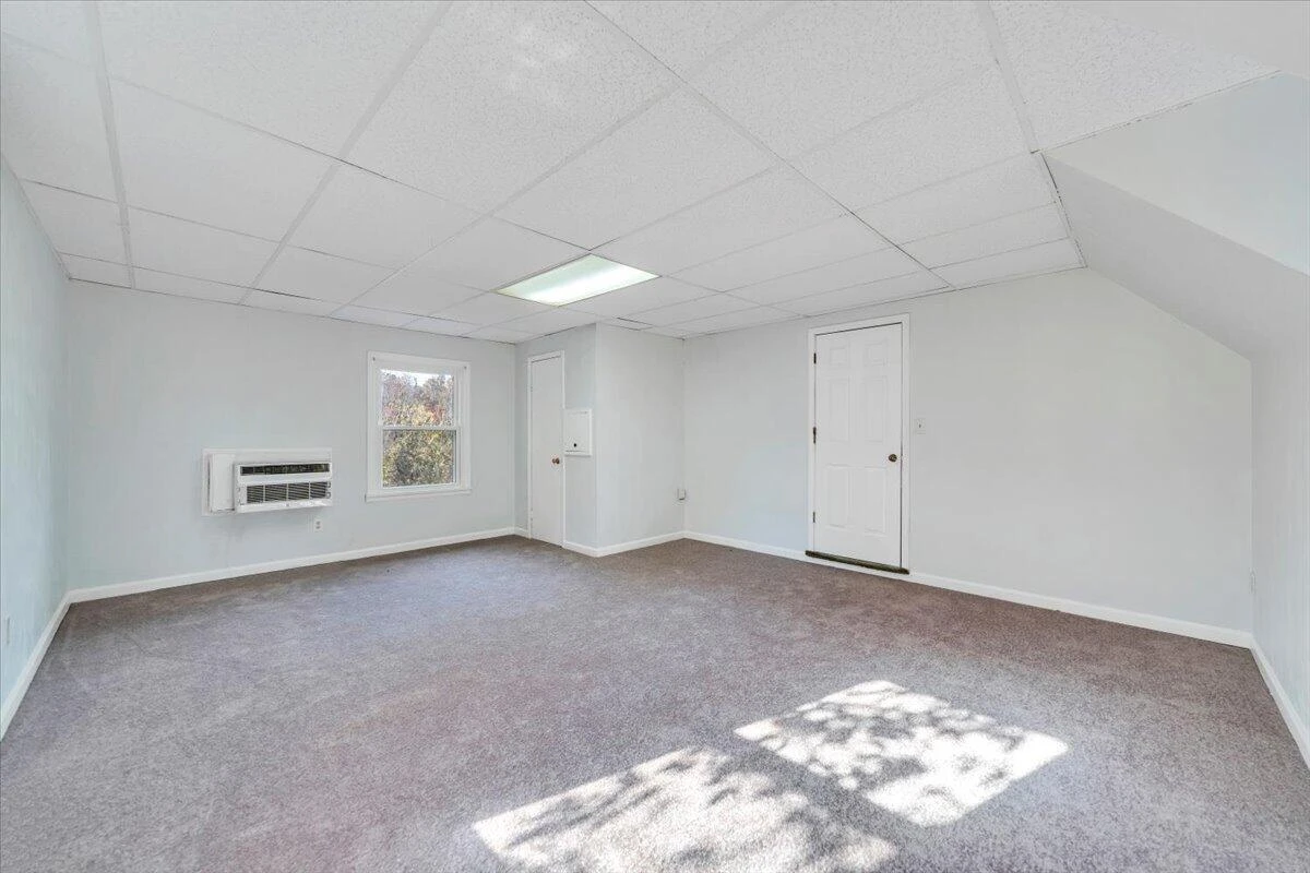 1633 Millwood DR - Photo 42