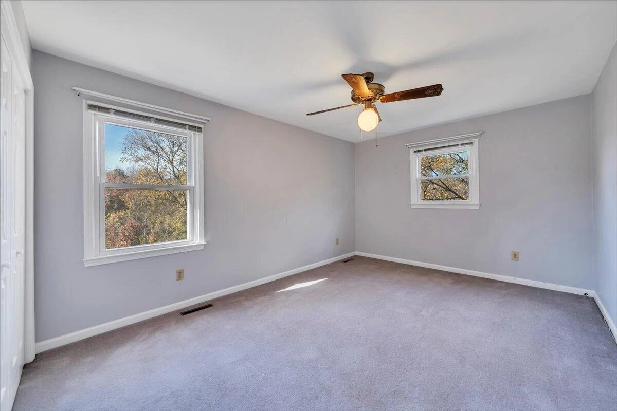 1633 Millwood DR - Photo 45