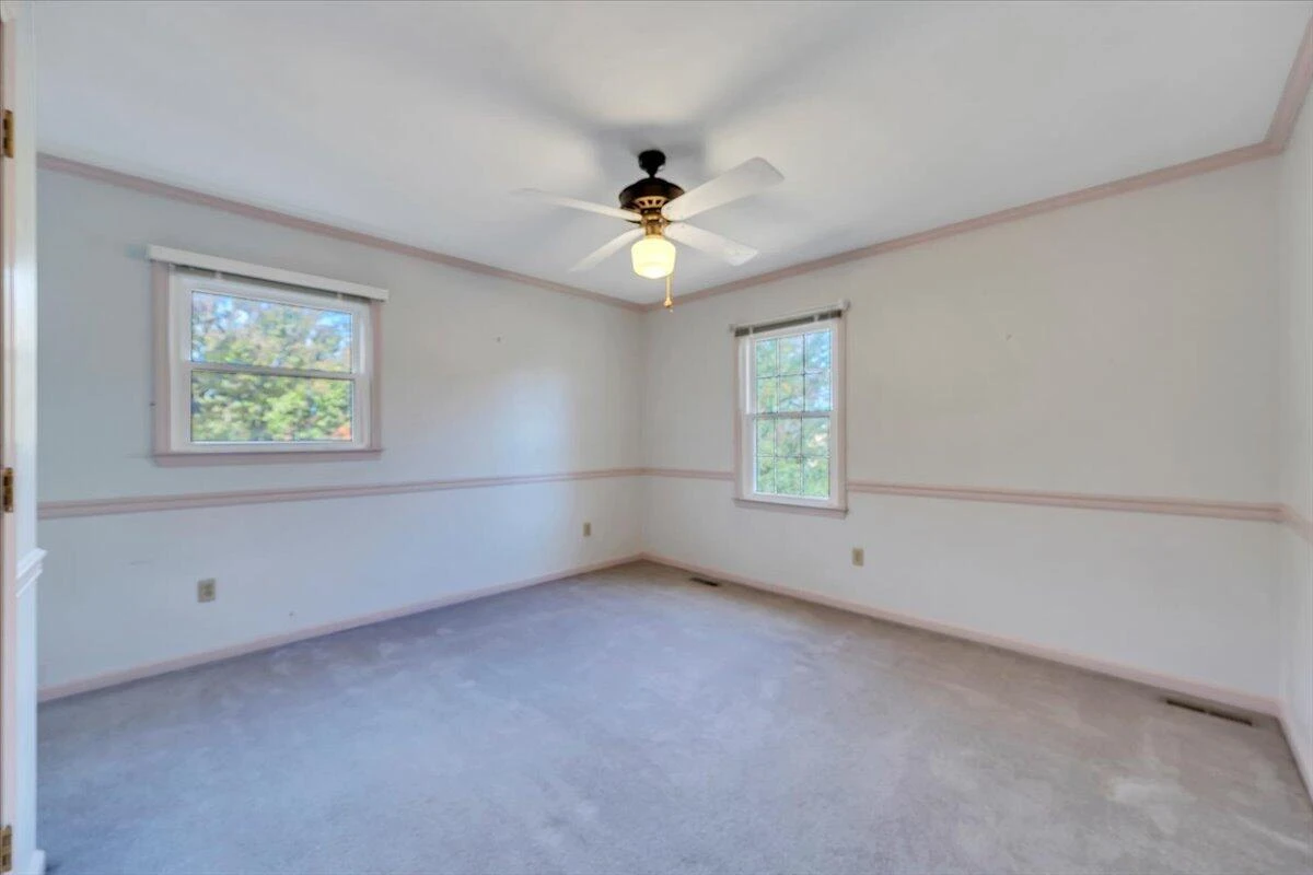 1633 Millwood DR - Photo 47