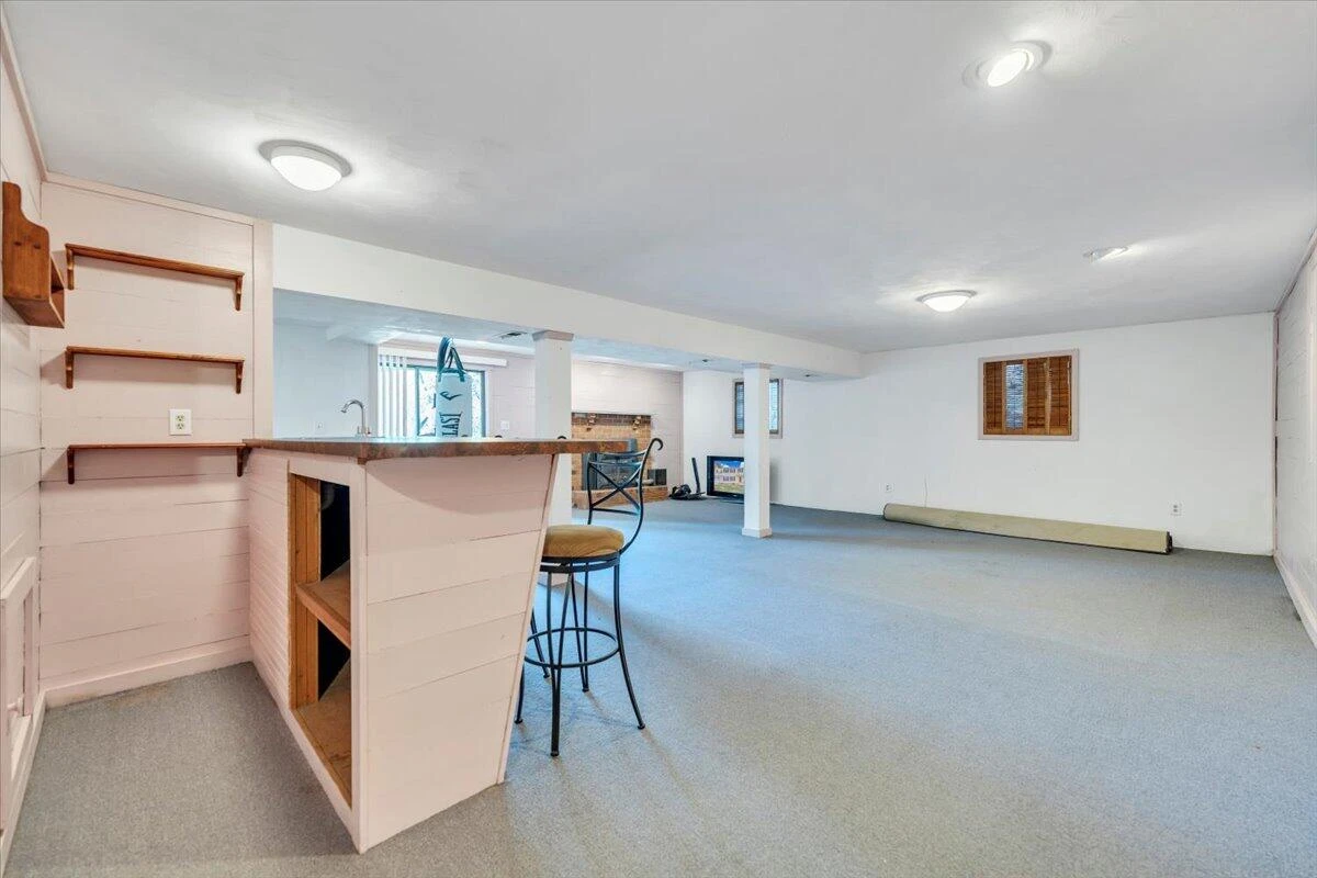 1633 Millwood DR - Photo 54