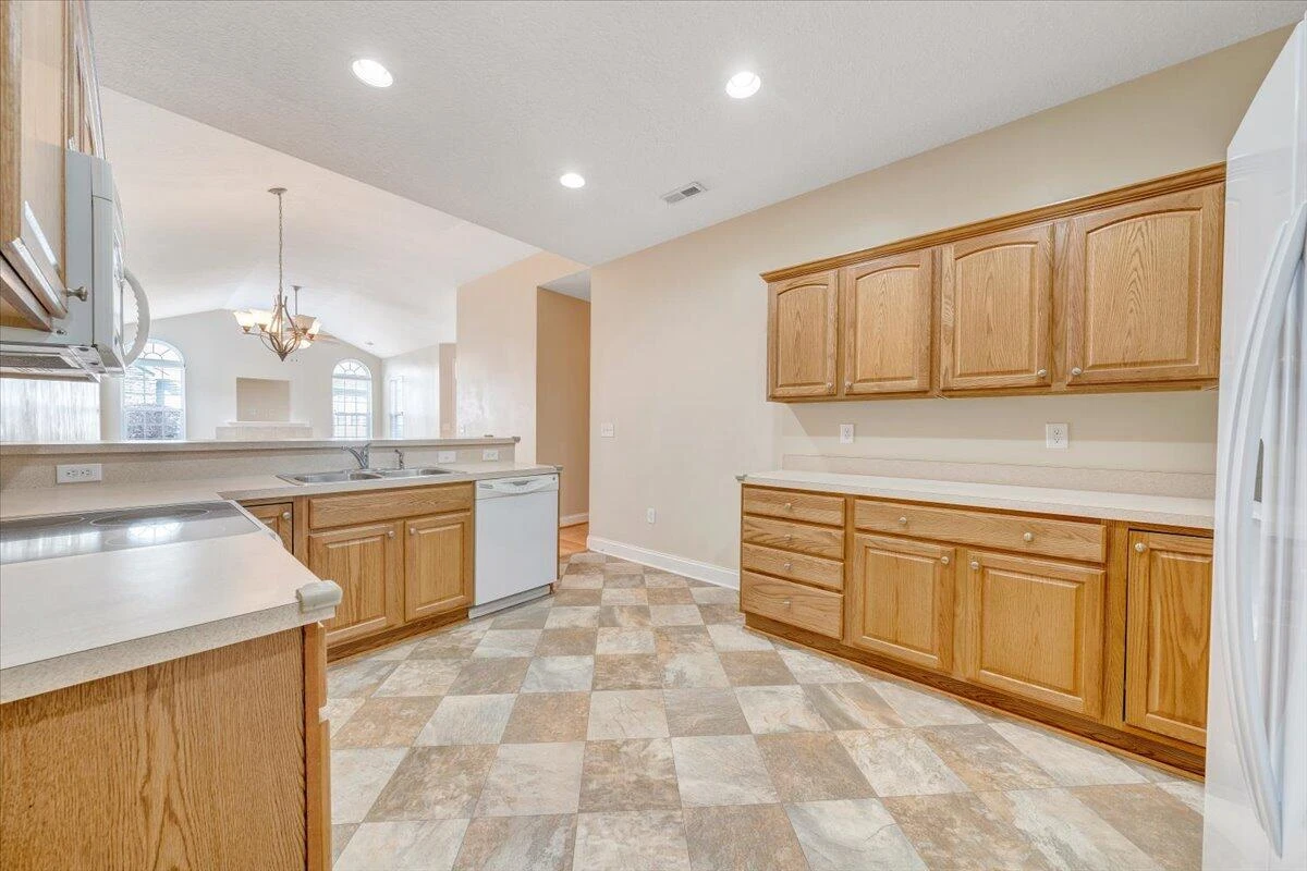 5534 Orchard Villas CIR - Photo 14