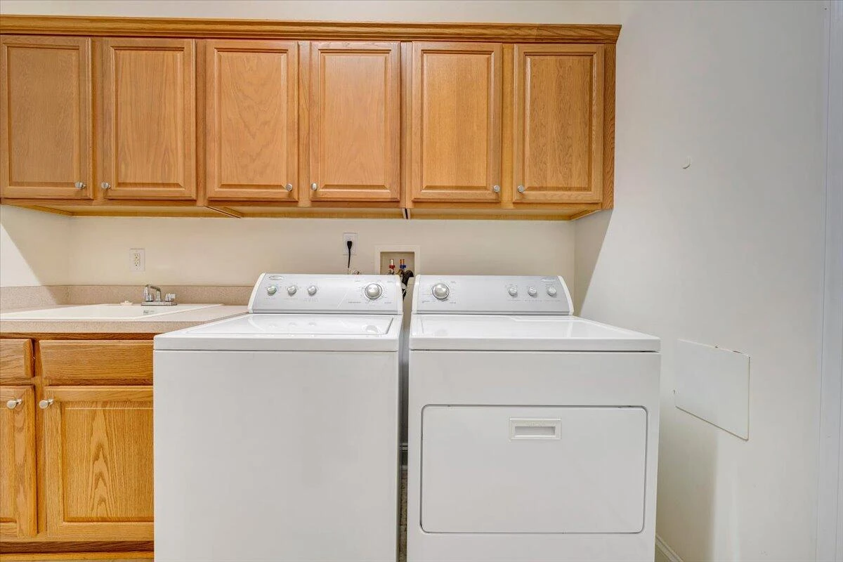 5534 Orchard Villas CIR - Photo 19