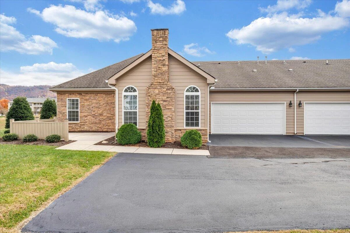 5534 Orchard Villas CIR - Photo 33