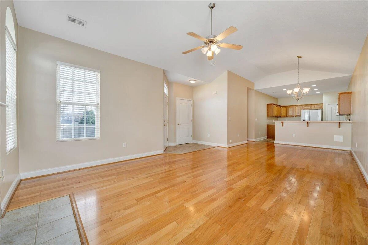 5534 Orchard Villas CIR - Photo 9