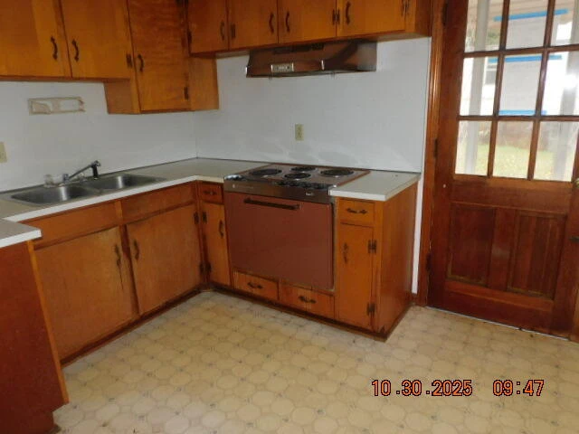 1075 Windstar CIR - Photo 6