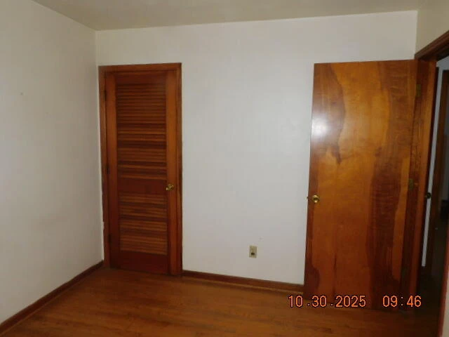 1075 Windstar CIR - Photo 9