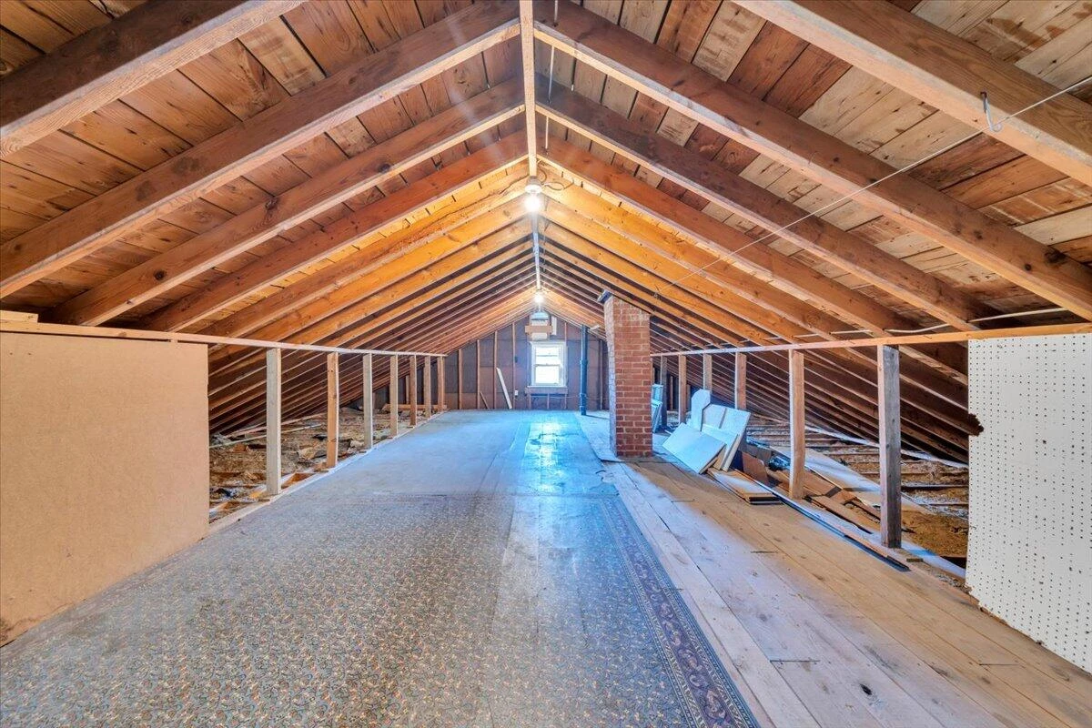 3110 Crockett AVE NW - Photo 18