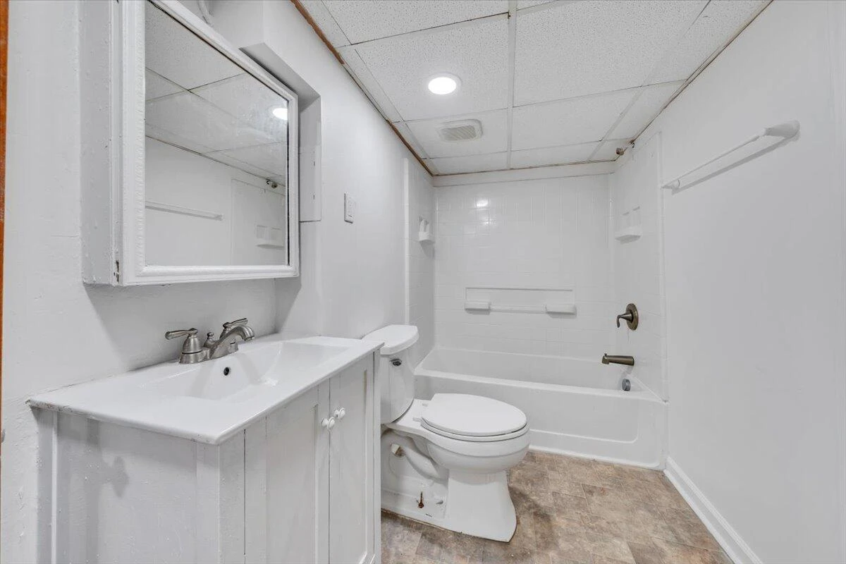 3110 Crockett AVE NW - Photo 25
