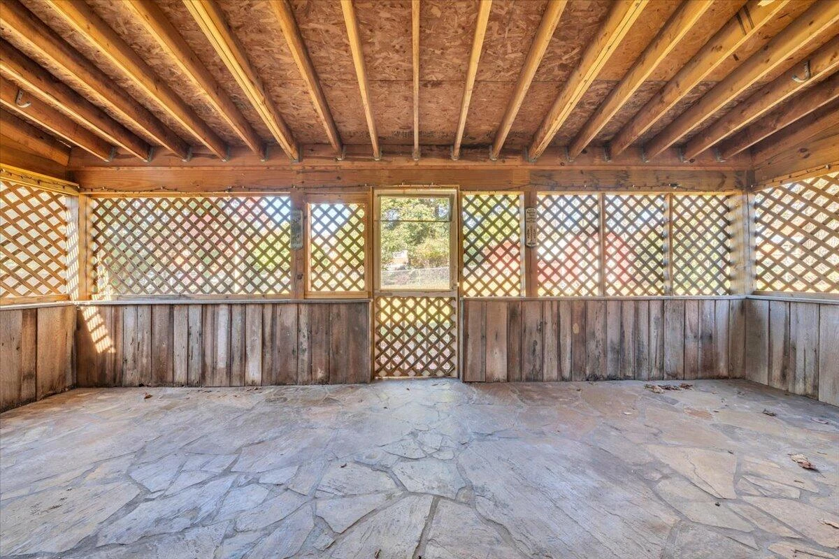 3110 Crockett AVE NW - Photo 30
