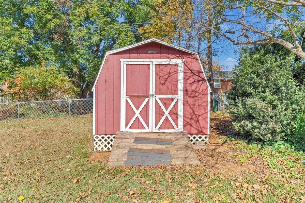 3110 Crockett AVE NW - Photo 32