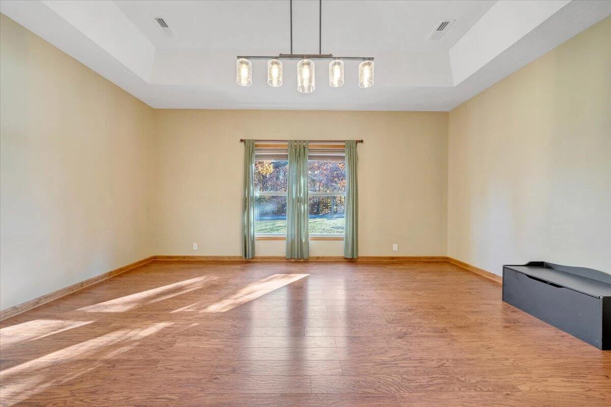 211 Woods Edge DR - Photo 22