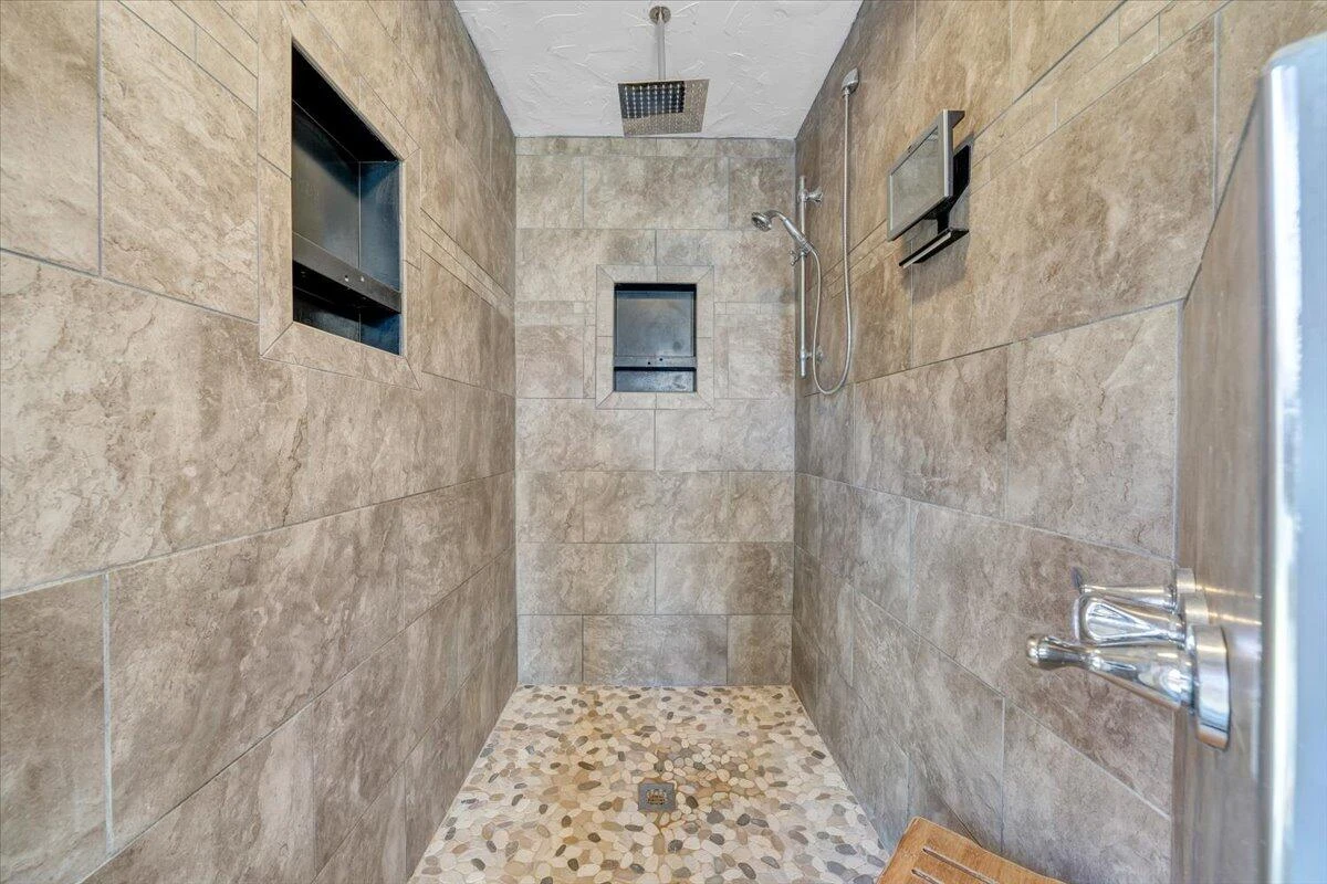 211 Woods Edge DR - Photo 27