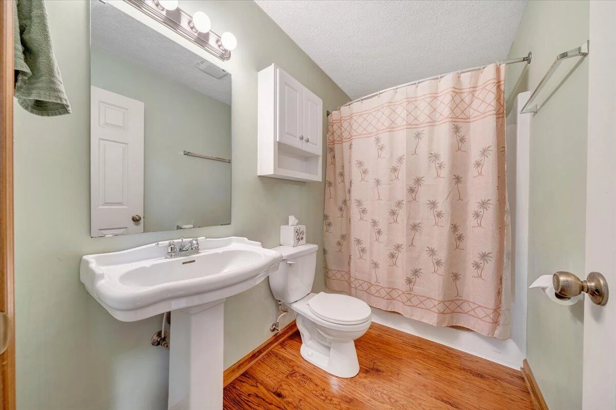 211 Woods Edge DR - Photo 30
