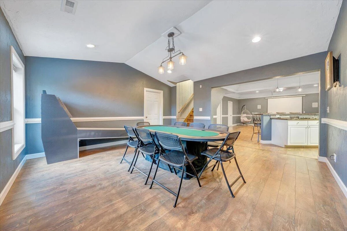 211 Woods Edge DR - Photo 39