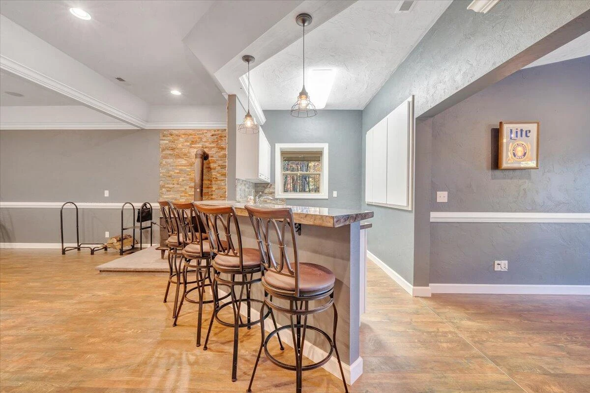 211 Woods Edge DR - Photo 41