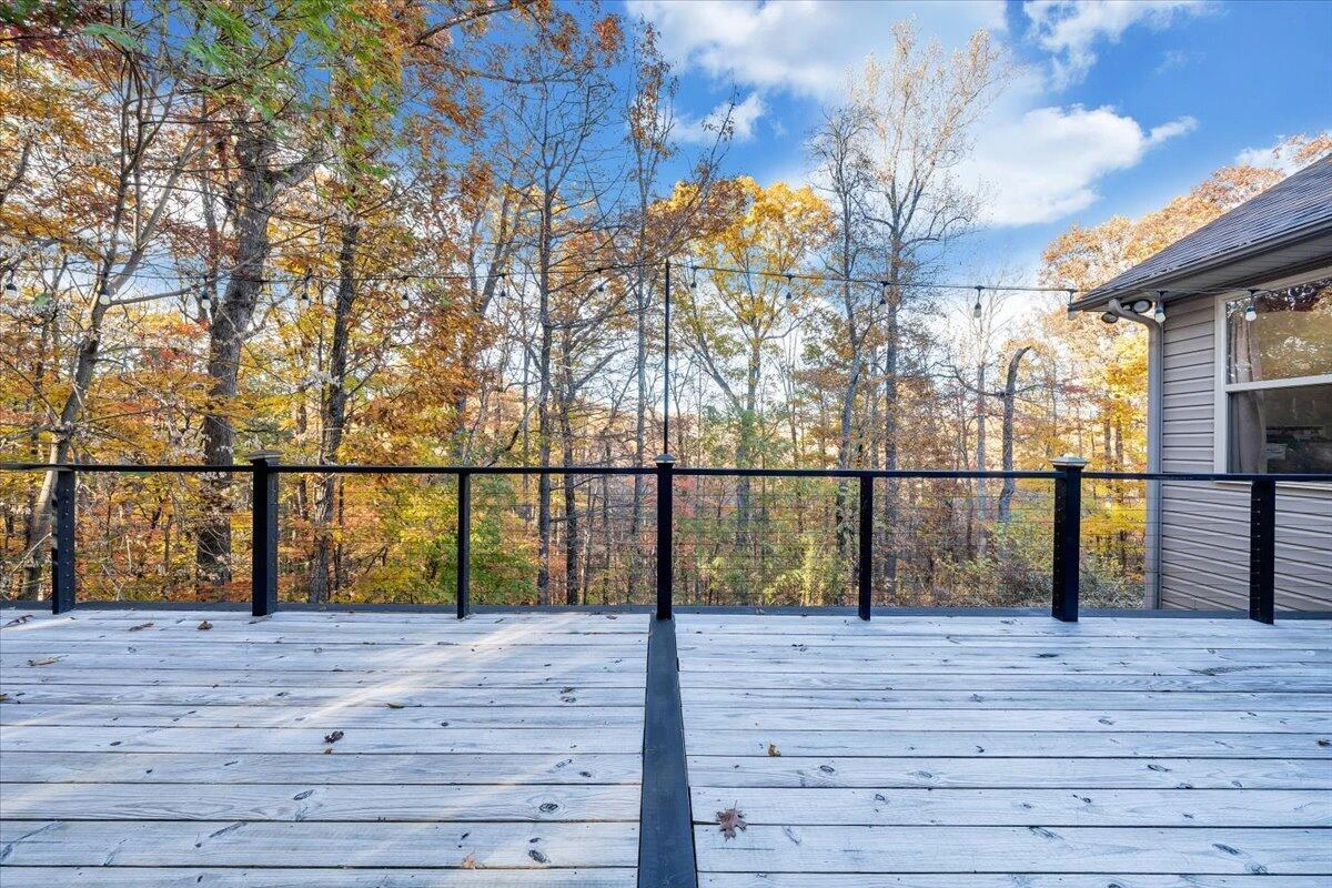 211 Woods Edge DR - Photo 48