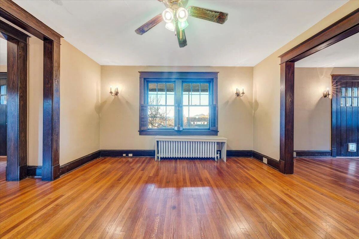 601 Camilla AVE SE - Photo 11