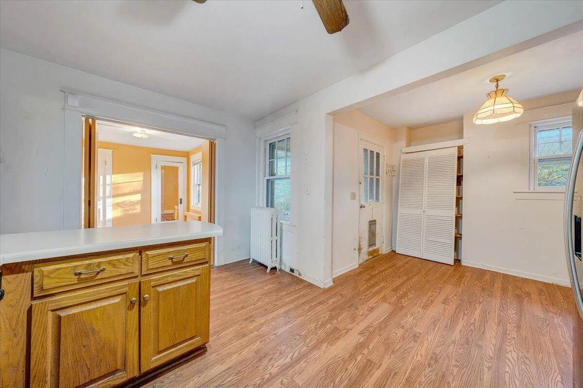 601 Camilla AVE SE - Photo 22